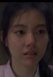 Bé Ba Trong Phim Mùa Sen Cạn