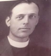 Reginald Norton's Instagram, Twitter & Facebook