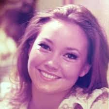 Cate Foy's Instagram, Twitter & Facebook