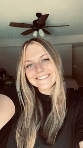 Makeup Professionals in South Roxana, IL