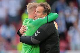 « henry nous parle beaucoup plus maintenant ». Denmark Head Coach Hjulmand Praises Reaction Of His Emotionally Exhausted Players To Eriksen S Collapse Biz Instant
