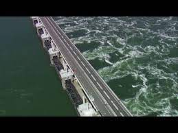 Guida alle vacanze e ai viaggi nel paese dei mulini a vento. Paesi Bassi Tecnologia D Avanguardia Contro Inondazioni E Maree Youtube