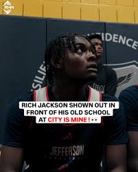 that boy nice ! 😬