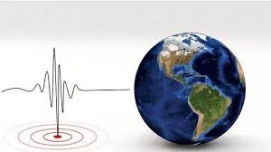 Gempa tektonik merupakan gempa yang diakibatkan karena terdapat kegiatan tektonik yakni perpindahan keraj bumi secara seketika yang mempunyai daya mulai dari minim sampai sangat. Sumber Gempa Bumi Tektonik Di Selatan Jawa Dekat Dengan Sumber Gempa Dahsyat 1937 Tribun Bali