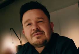 Krystal Roxx Music & Downloads