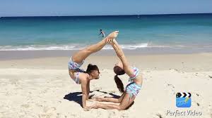 11 9 Mil Me Gusta 141 Comentarios Sam Rybka En Instagram Love This New Song Annnd Missing The Beach Gymnastics Poses Gymnastics Tricks Beach Yoga