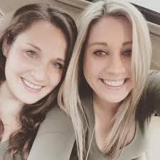 Danielle Marek (@danielle_marek)