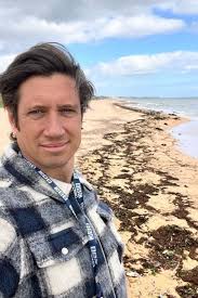 Vernon Kay inundated with support as he issues 'emotional' job update