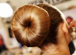 See more ideas about how to curl your hair, sock bun curls, curls. 7 Awesome Ways To Curl Your Hair