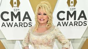 Even before dolly reached stardom, it became clear that her husband had no interest in the entertainment industry. Dolly Parton Reveals Secrets To How She Keeps Her 54 Year Marriage To Husband Carl Dean Alive Abc News