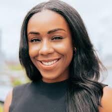 🎉 I'm thrilled to share that I've joined Workday as their newest Workmate  leading the Voice of the Customer program as a Customer Experience Strategy  Principal. As a CX strategist, I'll continue