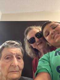 22years years 50 years Isthis IS relationship nship relati okay