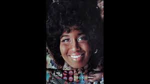 Jessie Cleaves's Instagram, Twitter & Facebook