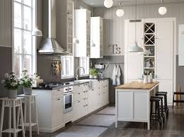 Cocina en forma de l con altillos. Presupuesto Para Tu Cocina Ikea