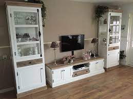 vitrine kasten tv meubel salontafel eetkamertafel als set met landelijke stijl en wagonplanken op maat www melkainterieurbo meubels eetkamertafel interieur