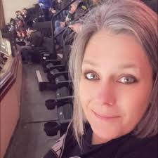 Paula Love's Instagram, Twitter & Facebook