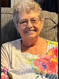 Sharon Kay Carpenter Divers Cox, 81, of Ravenswood, West Virginia, passed  away peacefully