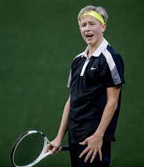 Age:17 years (15 may 2003). Bjorn Borg Jr Is Following In The Steps Of His Legendary Dad On The Court And In A Movie