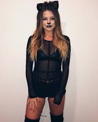 Welcome To The Jungle Easy College Halloween Costumes Halloween Costumes College Halloween Outfits