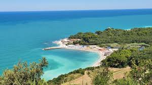 Spiaggia di Portonovo 🏖️ Ancona, Italia - caratteristiche dettagliate,  mappa, foto