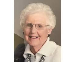 Ann Renshaw's Instagram, Twitter & Facebook