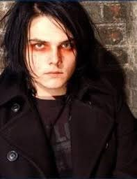 Gerard Way Long Black Hair Gerard Way My Chemical Romance Gerard
