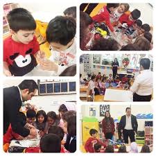 velimiz cengiz zaim ingilizce dersinde anaokulu ogrencilerimizle deneyler yapti evden getirdigi buz kuplerini ogrencilerimize dagitti anaokulu ogretim egitim