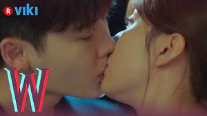 W Ep 5 Lee Jong Suk Han Hyo Joo S Rooftop Kiss Korean Drama Youtube