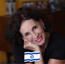 מטורף. אין לי מילה אחרת. והנה הסיפור: אחי ואחיותי מ״אחים לנשק״ וממחאת  ההייטקיסטים ביקשו שאקפוץ למרכז הלוגיסטי שלהם באקספו. בשביל מה אני צריך לבוא  לשם, שאלתי, אתם לא צריכים לשכנע אותי בכלום.