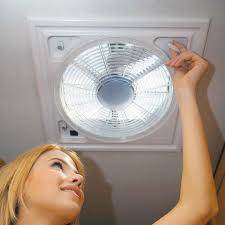 Crystal Crank's Instagram, Twitter & Facebook