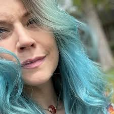 It's been so wonderful to build a community here like the old days of  Twitter. I've made some wonderful friends with some fascinating people.