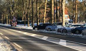 Gezellig kamperen bij de boer! Volle Parkeerplaats En Slecht Ijs Bij Leersumse Veld Maar In Maarn Is Het Prachtig Fijn Om Weer Met Meer Mensen Op Een Plek Te Zijn Winter In Utrecht Ad Nl