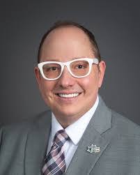 Beth Mccarter's Instagram, Twitter & Facebook