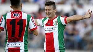 Club deportivo palestino es un equipo de fútbol profesional, fundado en 1920 por inmigrantes palestinos. Palestino Vencio A Colo Colo Con Doblete De Gutierrez As Chile