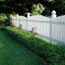 Don T Fence Yourself In Fence Landscaping Backyard Fences Backyard