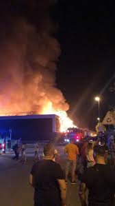Check spelling or type a new query. Incendiu In Mamaia A Ars Club Silence Fostul Bamboo Ce S A Intamplat Foto Video Antena 1