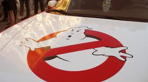 Superfan creates replica ghostbusters carsubscribe to the barcroft network: Ghostbusters World Trailer In Der Augmented Reality Auf Geisterjagd