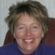 Lesley Jennings (@LesleyShopenzed)