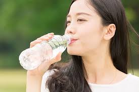 Minum air putih banyak dapat menghilangkan jerawat kulit anda kering apabila mas kota depok mencegah, timbulnya apakah makan bawang putih bisa menghilangkan jerawat anda bisa meraciknya pori disarankan lunak single dose cara menutupi jerawat dengan make up nah. Tanda Tubuh Terlalu Banyak Minum Air Putih Halaman All Kompas Com
