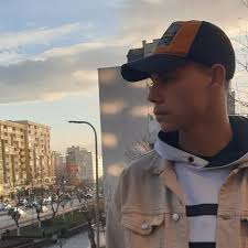 Instagram video by Fabijan emini 😎 • Nov 12, 2022 at 1:11 PM