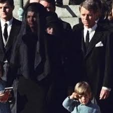 «lorsque l'on s'attaque à un personnage historique comme celui de jackie kennedy, on n'a pas le droit à l'erreur. Jackie Kennedy The Silent Widow