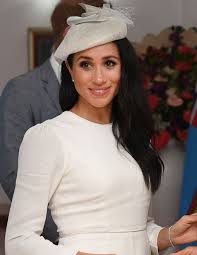 Check it out for the details. Meghan Markle S Best Maternity Hairstyles From Posh New Updos To Glossy Waves Mirror Online
