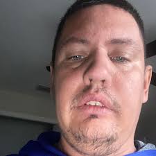 Where to find a food truck for sale or build one in Florida?