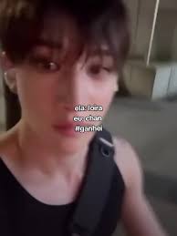 A Beleza da Loira do Chan em Stray Kids