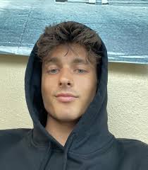 Austin Pollard (@austinpollard_) • Instagram photos and videos