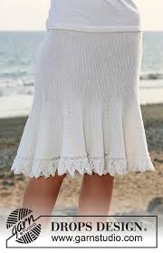 A pencil skirt is a classic that'll never go out of style. Memories Of Youth Drops 118 16 Free Knitting Patterns By Drops Design