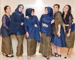 Desain Kebaya Muslim Untuk Wanita Gemuk Hijabfest
