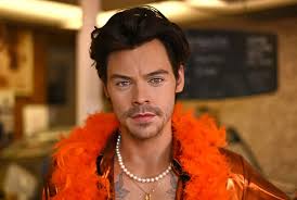 Probably Didn't See That One Coming": People Are Sharing Celebrities Who  Are Total Angels In Real Life, And Some Of Them Are Surprising Millions Of  People