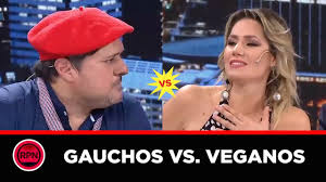 Pero esto es así., finalizó carolina, quien se encuentra cumpliendo el aislamiento obligatorio correspondiente en su domicilio. Un Clasico De Intratables Gauchos Versus Veganos Ahora La Ligo Carolina Losada Revolucion Popular