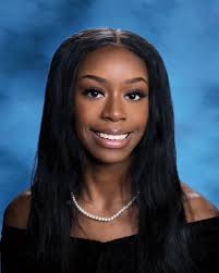 Magnolia High School lists scholarship information for seniors